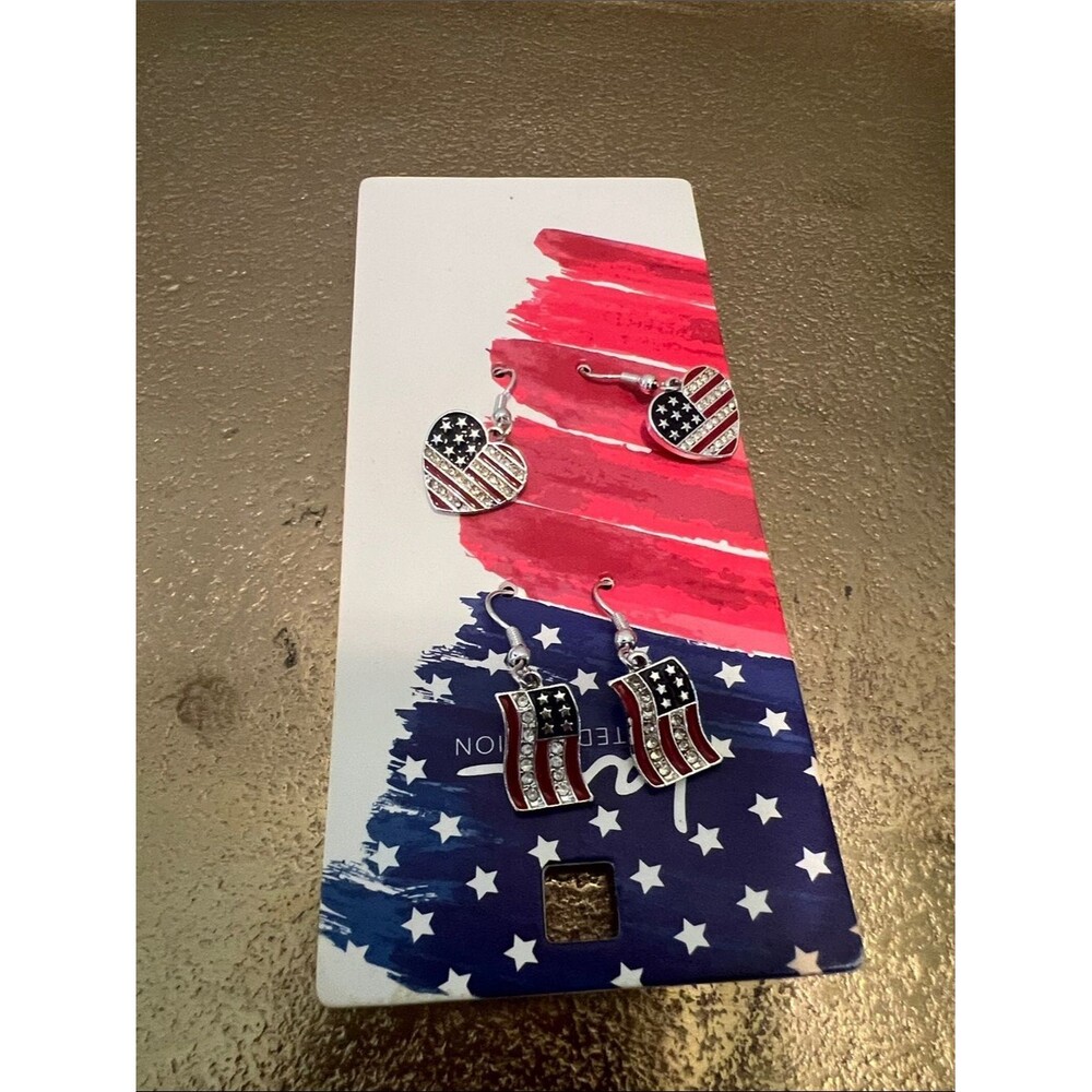 #2037**Patriotic Flag Dangle Earrings Set - Red White Blue